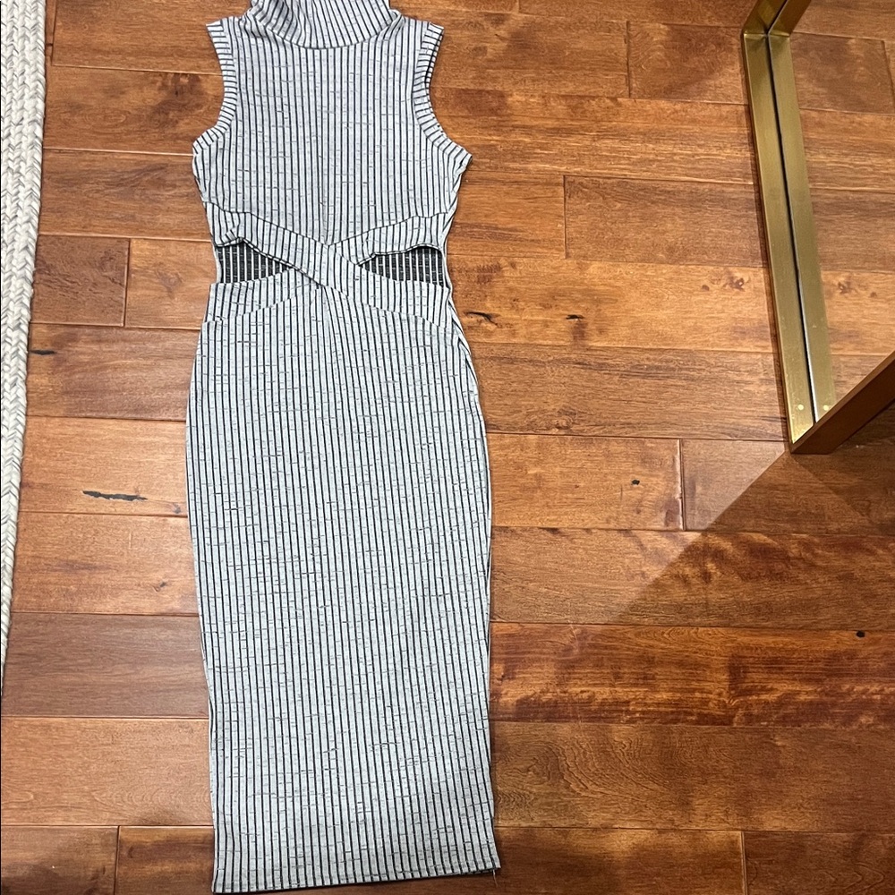 Striped Sleeveless Midi Dress